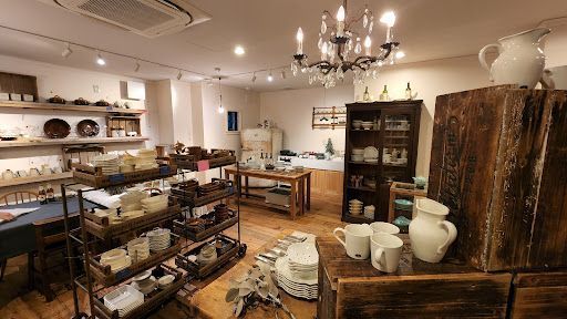 DISHES (ディッシーズ)