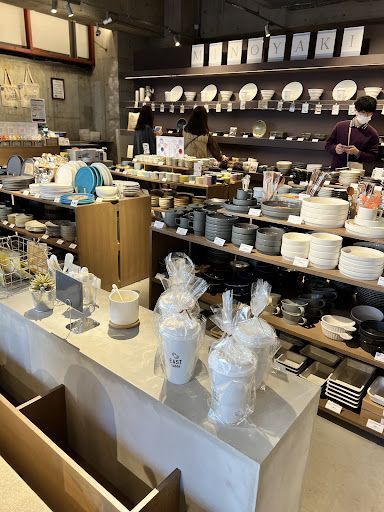 渋谷区で最高の近くの食器屋さんガイド